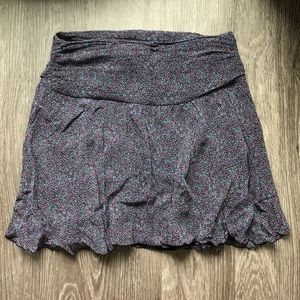 💥3 for $10! Silk! Floral skirt, express, size 8